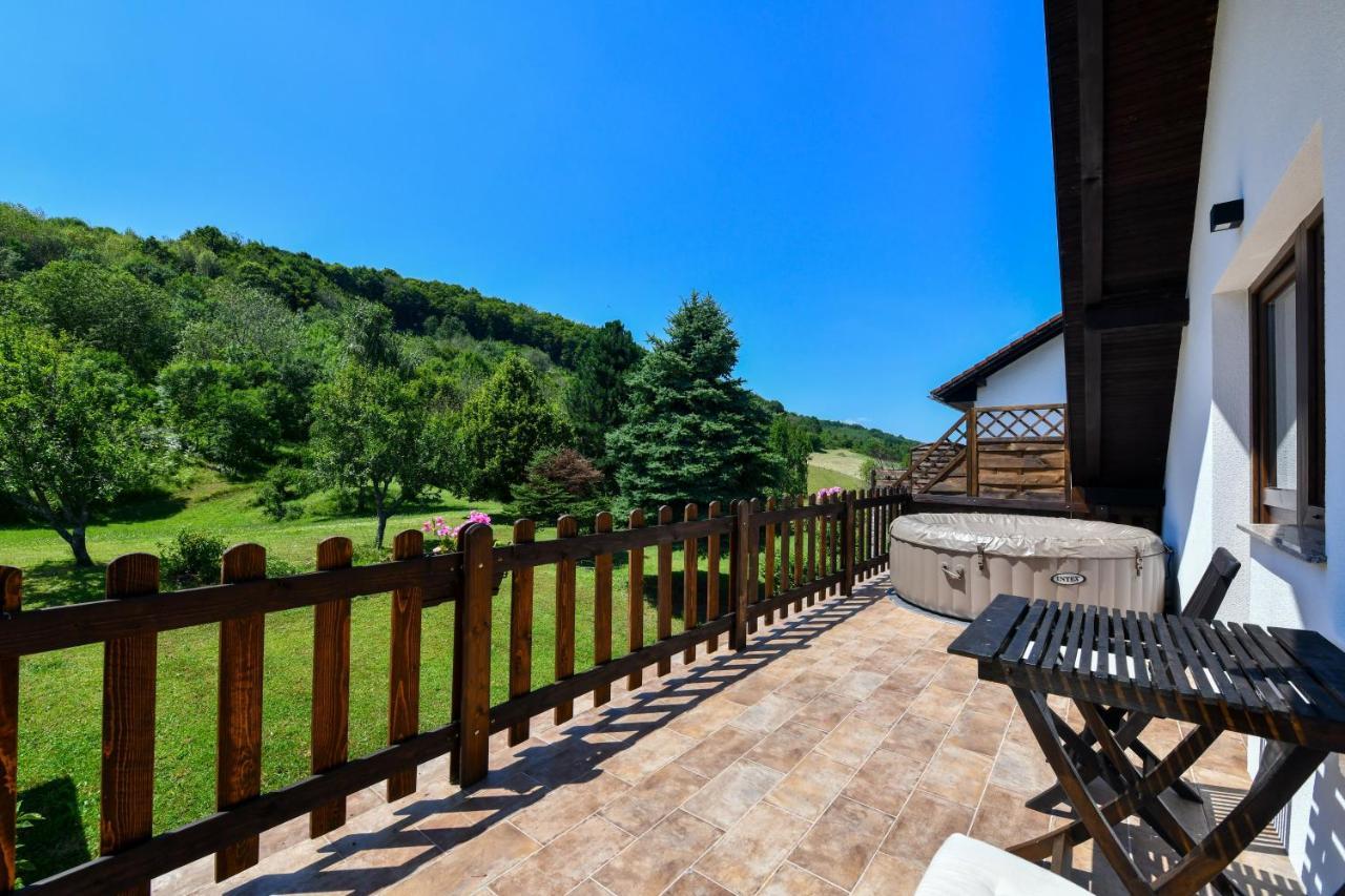 Wildernest Holiday Home Rakovica Exteriér fotografie